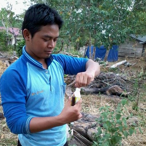 Fachri41's profile picture. never give up 'n la Tahzan