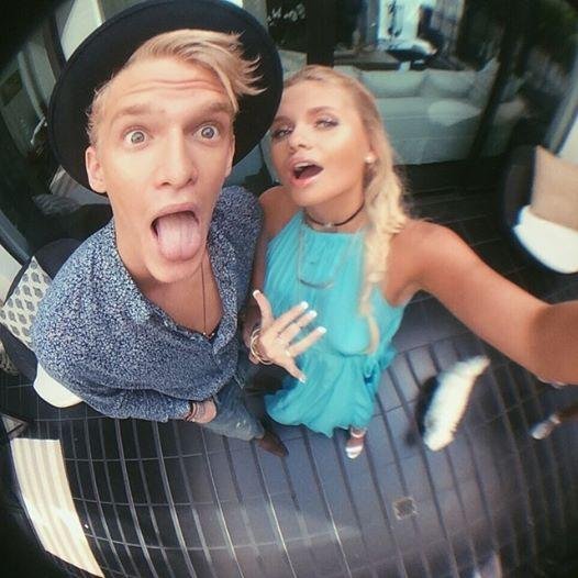 My name is Cat, i have a big crush on Cody and i love his sister, Alli. They're my life tbh. Follow me to know more.