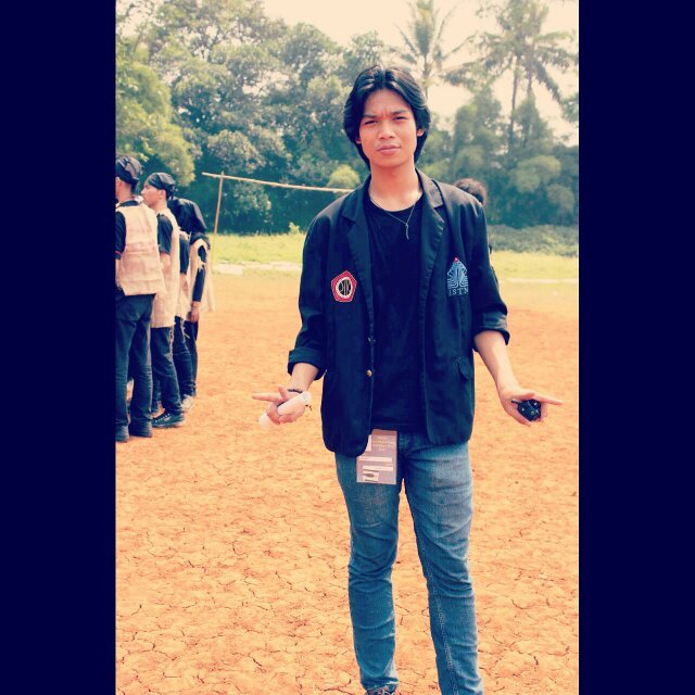 get rich or die famous |@CeodeOfficial | ISTN - Civil Engineering | ig: fardhanfr