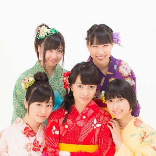 ももクロことももいろクローバーのファンアカウントです。
メンバー過去に発言した面白名言や画像などをつぶやきます。ももクロファンの方は是非フォロー！
リツイートなども待っていますね。