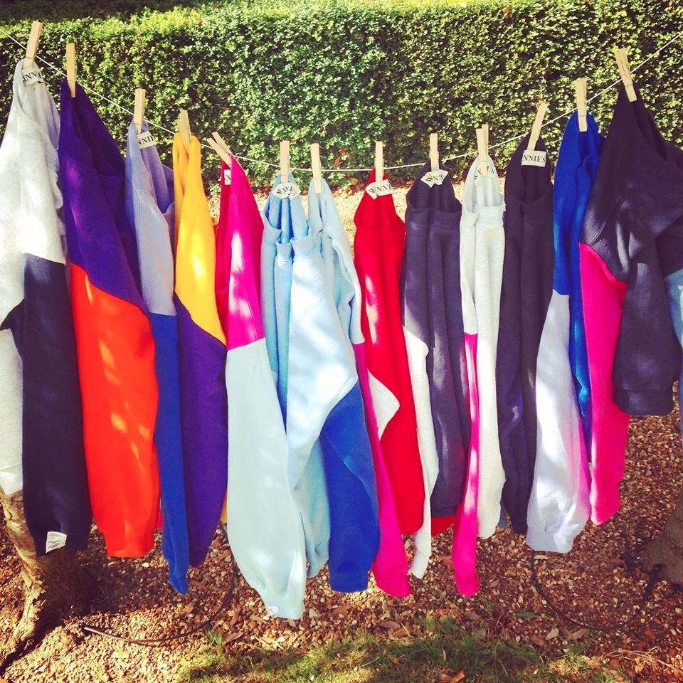 winniesjumpers's profile picture. tri-coloured retro jumpers!