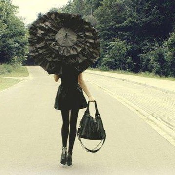 The happiest people don't have the best of everything,they just make the best of everything they have.هنا استراحتي وراحتي..هنا اكتب..
