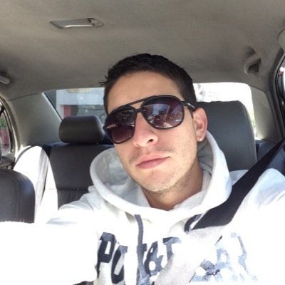 carlitosfabianb's profile picture. 