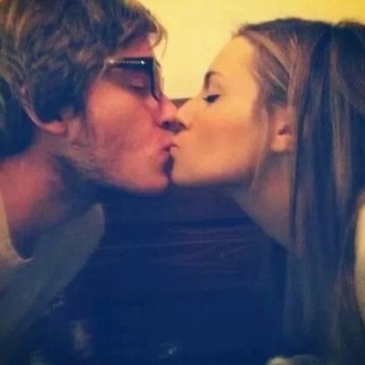 Pewds is my dad// Marzias my mom// Ian and Anthony are kings// Lasercorn,Sohinki and Jovenshire are princes// Mari is princesss// YOUTUBE IS MY LIFE