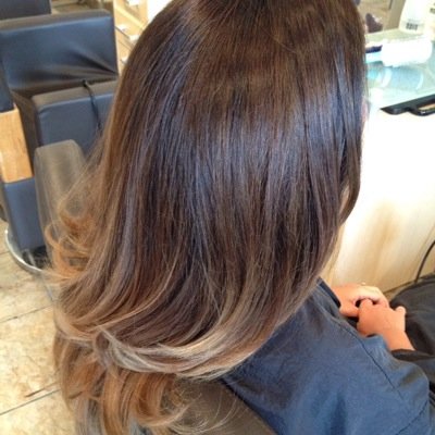 416-236-0663. http://t.co/edFTvVMz86 follow on IG @onesalonetobicoke .1020 islington ave, toronto. We specialize in Organic and natural products/hair colour.