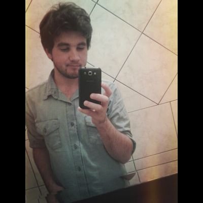Julio não Júlio.