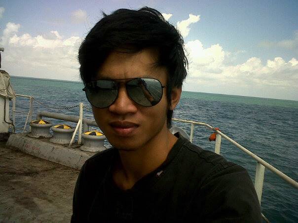 Mana ide2 gila muee. ,,, bukti kn.. Jika kw mampu... Tp lw loo ggk punya ide... Mati aja lh...