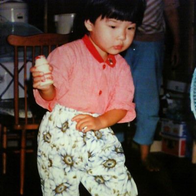 様々な国の音楽と文化と食べ物が好きです。DJの依頼などはhttps://t.co/MYwx3iMlo8.c.a.a@gmailまで。最近はe_e_li_c_aにいます
