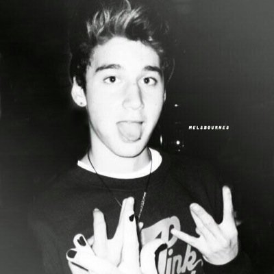 free follow from @fvckmebrooks.