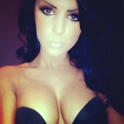 ShandigsN's profile picture. 