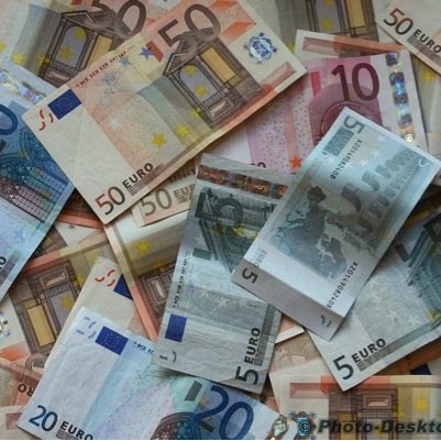 nouvelle informateur !! Un VIP est a venir... Projet 50€ de benef en 1/2 semaine en misant 5/10€ en pronos et 2 fixed donner par mois