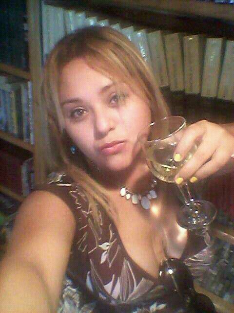soy lesbi me encantan las mujeres sabrosas!!