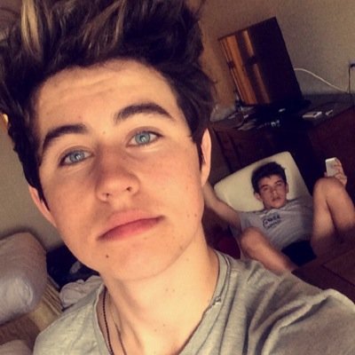 free follow from @lol_ur_not_nash. go follow her or i unfollow.