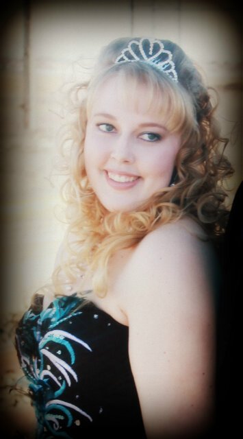 KimmmieKat13's profile picture. 