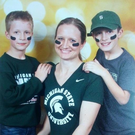 MATC Grad student, CrossFit gym owner & trainer, and mom