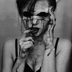 Chica Suicida y Destruida /3