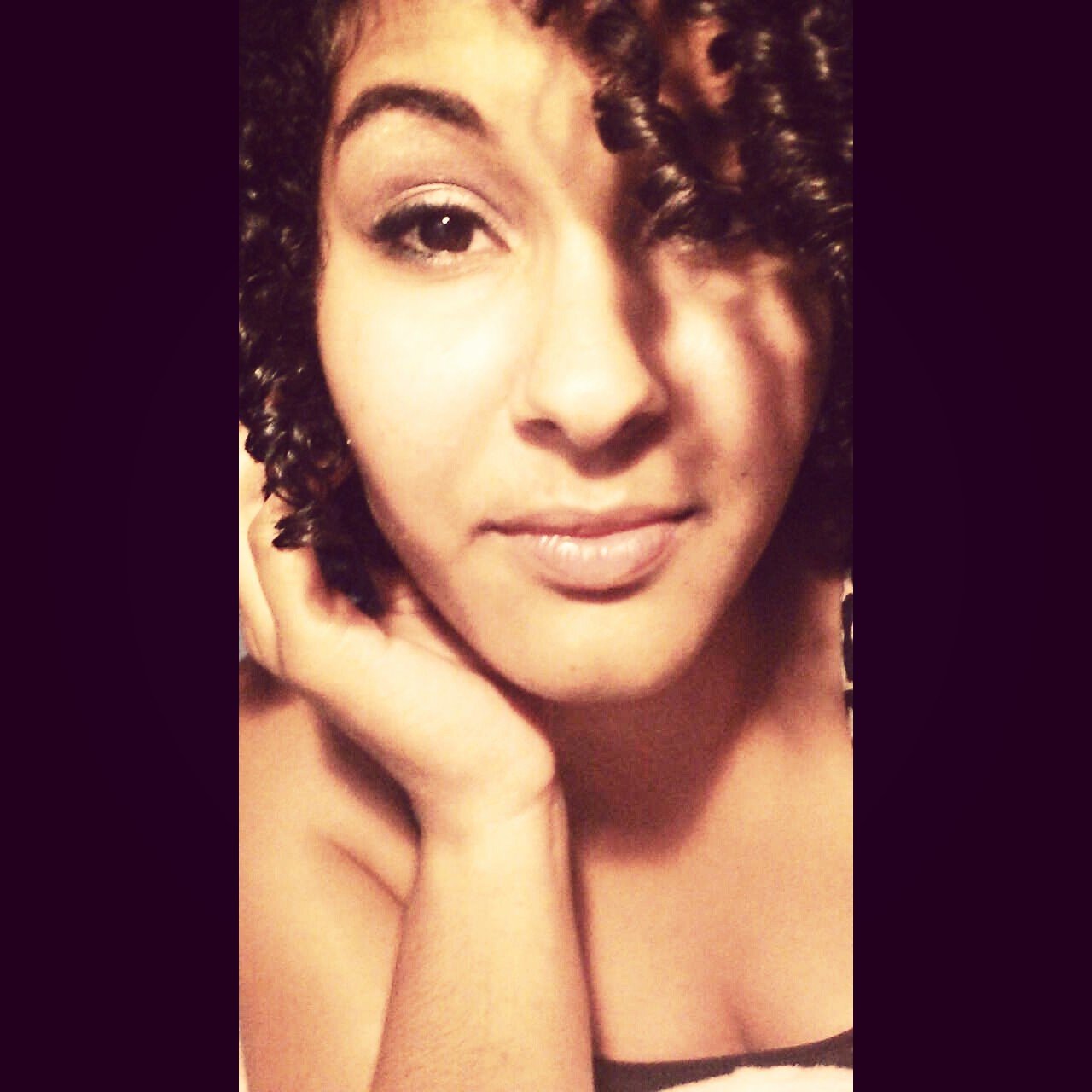 Living for God & chasing my dreams , follow me doll ! :)
