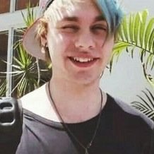 follow @angelcliffords if you wanna get freaky with me