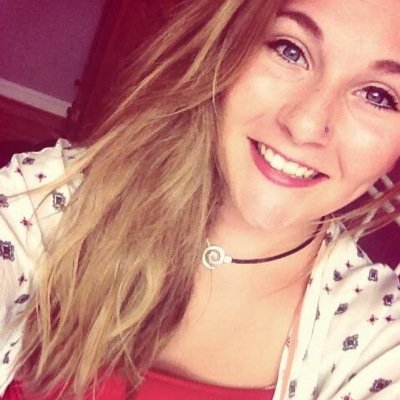 the music one direction and 5sos creates makes me happy, Éire x