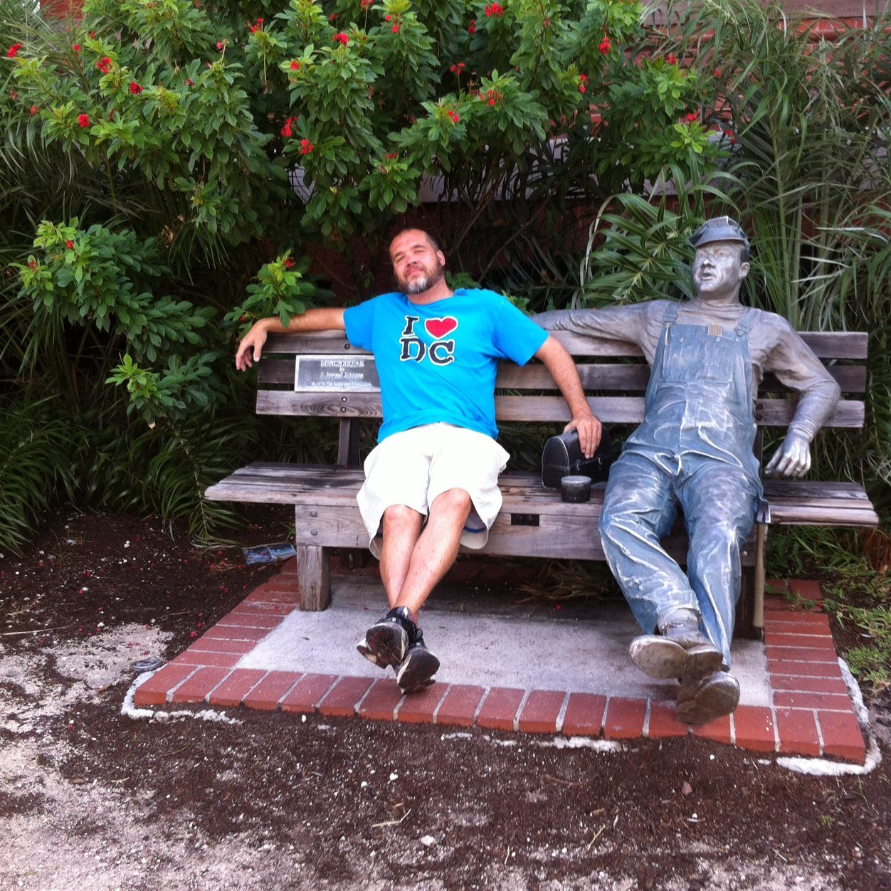 bigpapanole21's profile picture. 