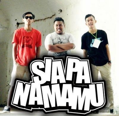 Pop Punk | est.april2012 | @Yan_SiapaNamamu (Guitar/voc) | @CEMELUDIN (bass/voc) | @Ade_SiapaNamamu (Drum) | ☏ 085786739596