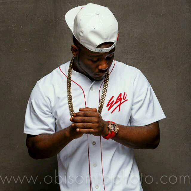 Artist management,#teamswagbagentertainment for enquirers call 08167257609