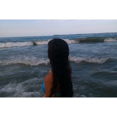 Mi mama me enseño a no decirle nada a extraños u.u.     2da. cuenta @15marianzpt