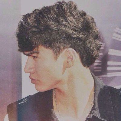 FREE FOLLOW ! please follow @elenagarcia373. she follows back if you ask. thank you. love you.xx