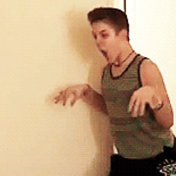 mattasouris's profile picture. GO FOLLOW @GETOUTMELANE BECAUSE HE IS A FANBOY AND HAS AMAZING TWEETS