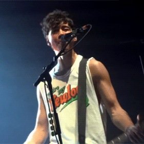 you're hot as hell and calum would fuck you harder than he slaps that bass !