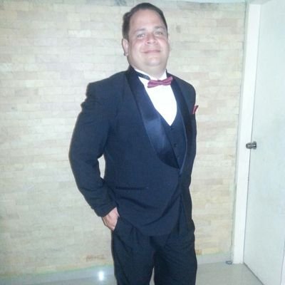 Avaluador de Inmuebles, Geodesta, Cadista, Diseño civil 3D, Páginas Web y Cocinero empedernido