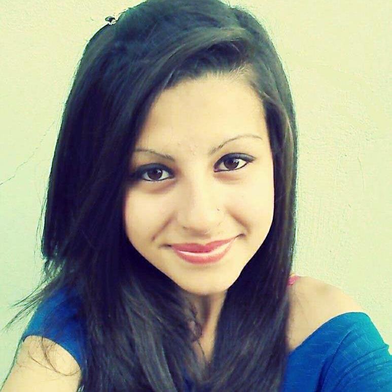 Feliz ou não, a lei da vida é sempre seguir em frente com a cabeça erguida!  (;