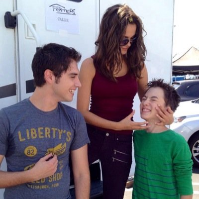 Hello! I'm Callie, hopefully soon to be a Foster. I play guitar. My sister is @xMarianaFoster. My brothers are @FosterJesusrp and @Judicorn_rp