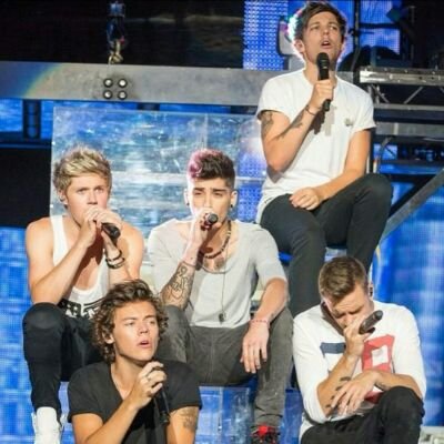 ONE DIRECTION COME TO KUWAIT IN THE THE MIDDLE EAST PLZZ , AND MAKE OUR DREAM COME TRUE ;)