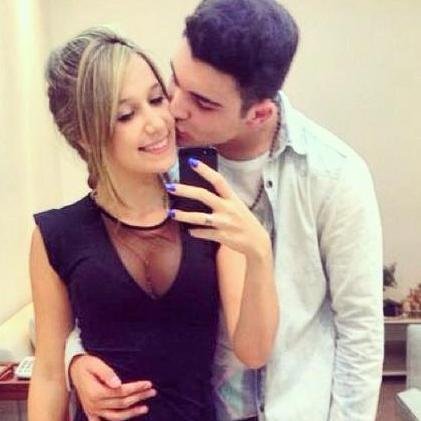 a loira + linda do site , iup