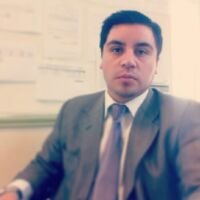 Ingeniero, hijo del sur y su olor a campo, en el dia pasao a oficina, en la tarde a cordero y familia