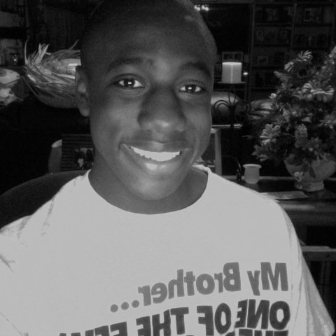 im just being me living life like its no other cause your only young once and you only live once im 16 and i go to havelock high school im cute ,funny follow me