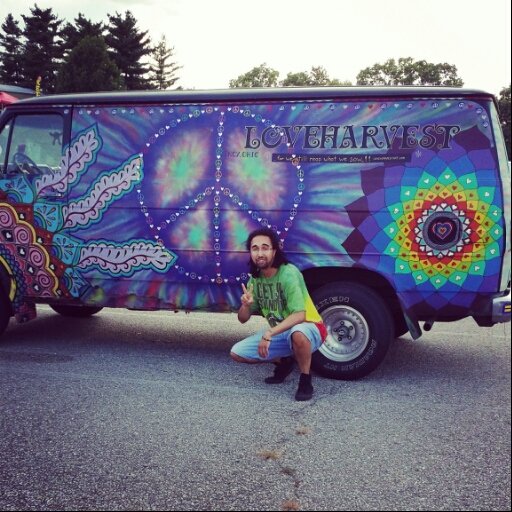 Artist...Alien...#CheechMobRoller...#CheechMob...Everydays a holiday!!!!
IG: @Senor420