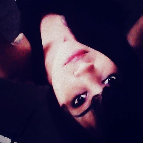 ... ♛ Sua vida cê que faz

...Seu destino cê define ♛ ...