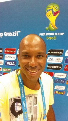 Formado em Adm. de Empresas, feliz e abençoado por Deus.
