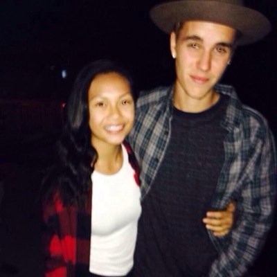 posting your favourite fan pictures with Justin.