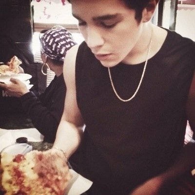 Idk bro, Austin Mahone and Cameron Dallas got me feeling some type of way. ♡