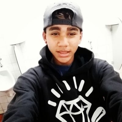 I do not care to look me up and pés..porque never do and never get my head to my feet [●-●]