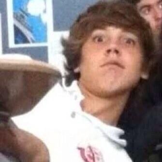 Please retweet and join to huge convo in my last retweet! to get noticed by cameron!!