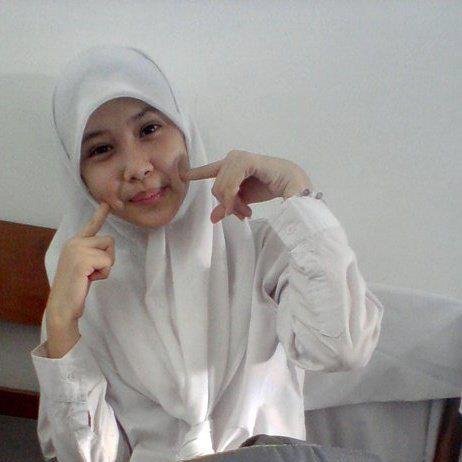 Alasan aku masih berdiri dideket kamu karena Tuhan telah memberikan pacar yang setia dan cantik seperti kamu
Alasan aku masih berdiri dideket kamu karena Tuhan