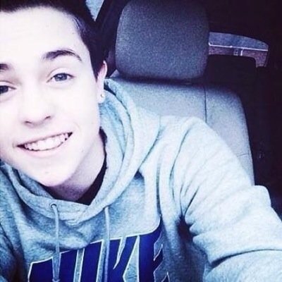 follow @mendesftlandiss