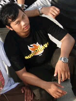 hidayatdwi's profile picture. ...