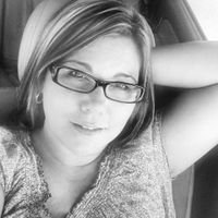 lauralsdbruce's profile picture. 