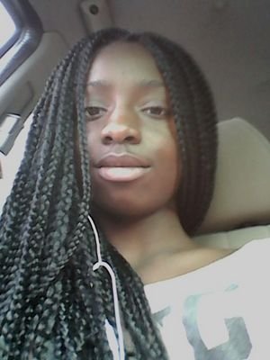 Lolipop56789's profile picture. Ce qui compte pour moi c'est ma famille et mes pote :-)