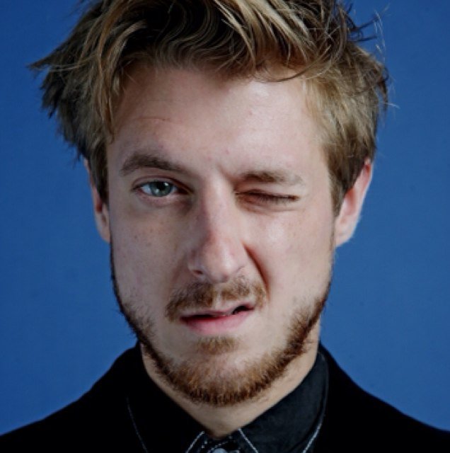 PondWilliams_R's profile picture. Hello...My name is Rory. My wife and I travel through time and space with an insane loony with a box. Yeah...you get it. {RP account}